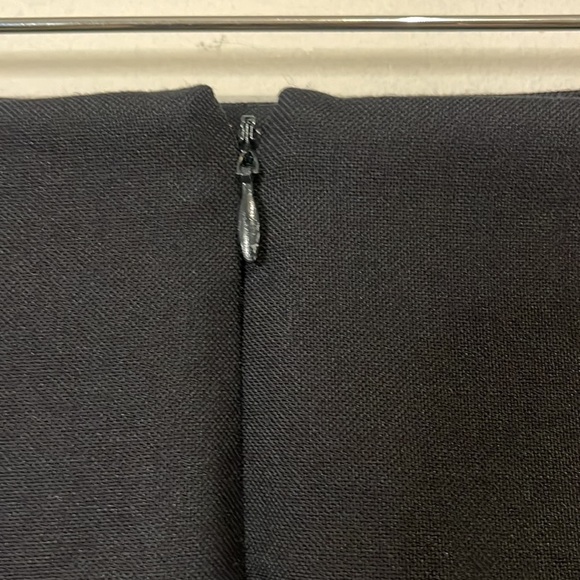 MaxMara Women’s Career Black Wool-Silk Blend Straight Skirt Sz 8 - Picture 4 of 5